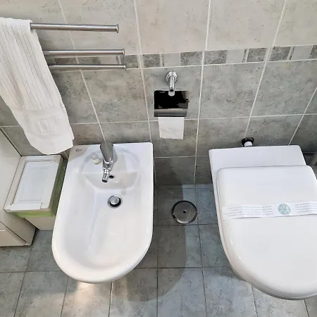 100mt From Termini Bright 2br Apartmán