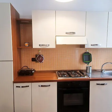 100mt From Termini Bright 2br Daire Roma