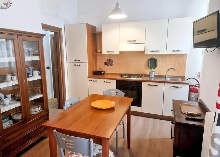 Daire 100mt From Termini Bright 2br *